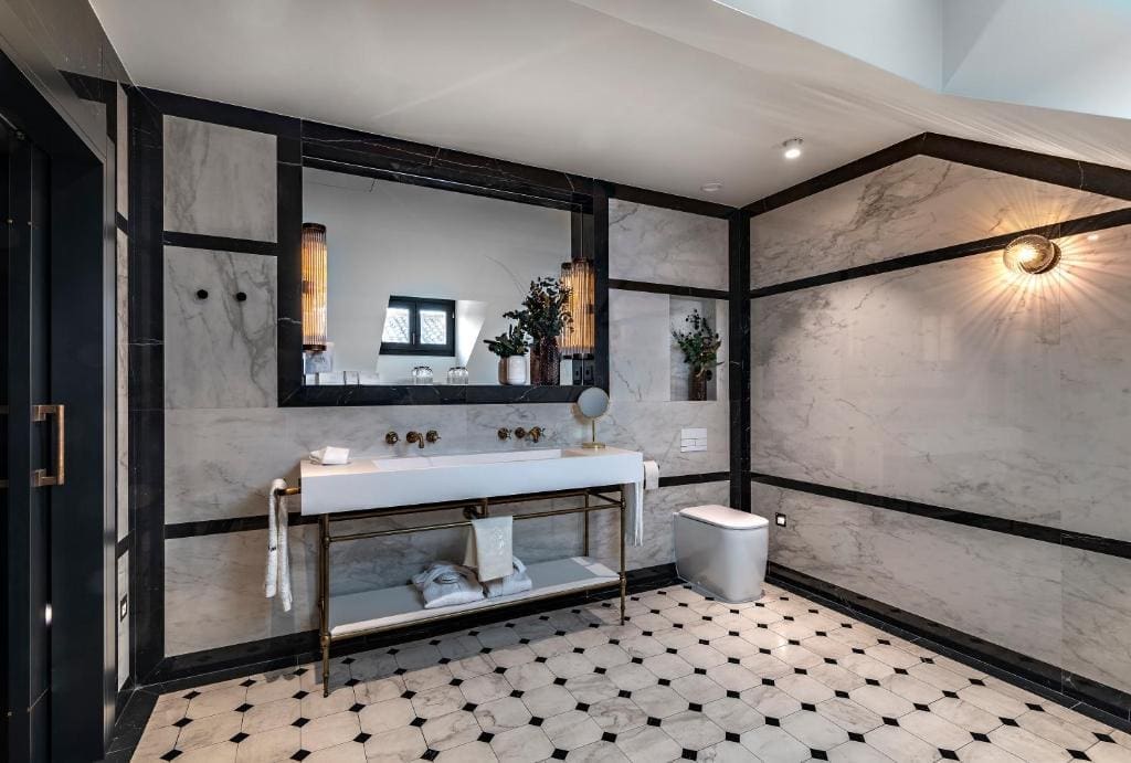 12-PalacioDeAtochaMostRomanticHotels