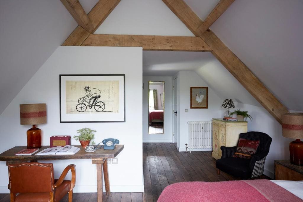17ArtistResidenceOxfordshireUK-BestRomanticNatureHotels