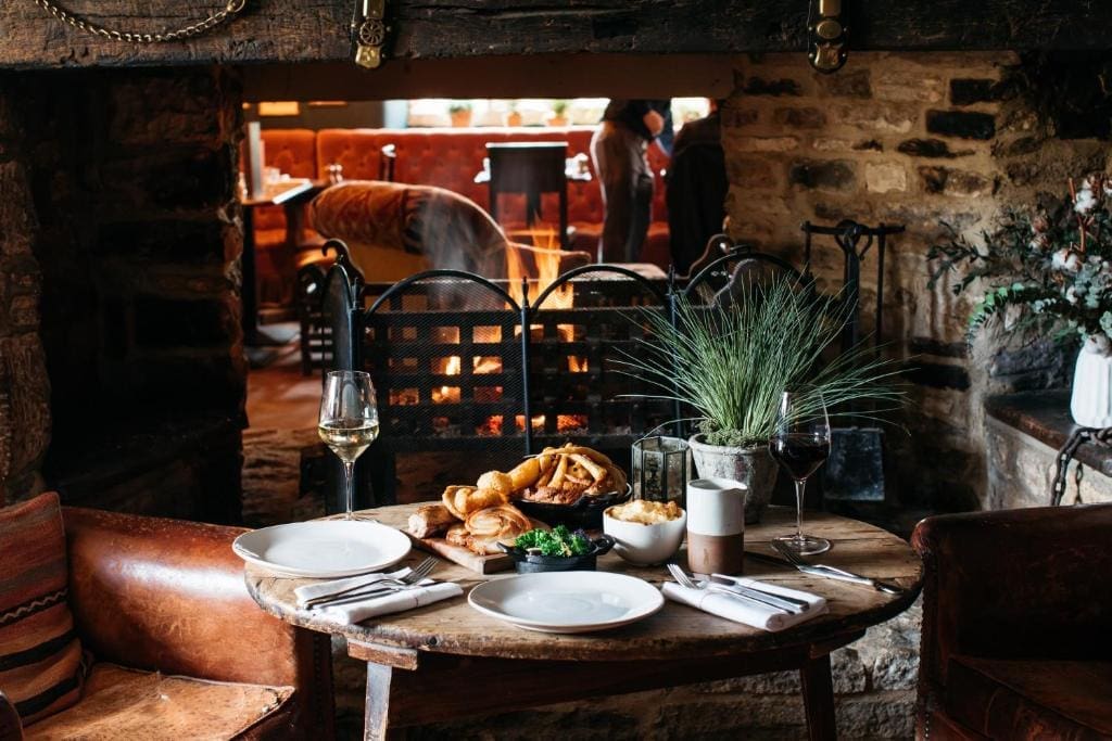 5ArtistResidenceOxfordshireUK-BestRomanticNatureHotels